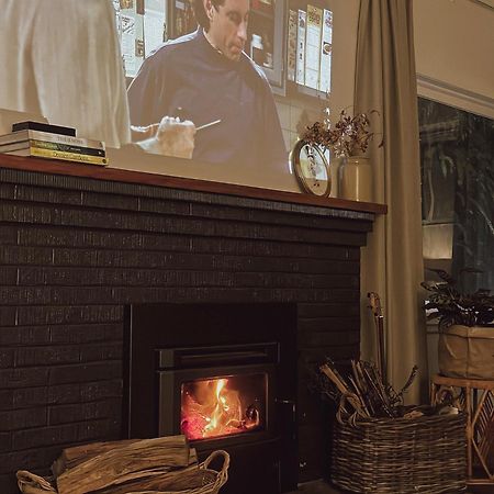 Harrys House Warburton - Peaceful Riverside Cottage In The Perfect Location Exterior foto